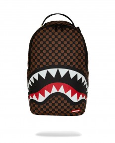 לצפייה במוצר SPRAYGROUND SHARKS IN PARIS PYRAMID DLXSV BACKPACK